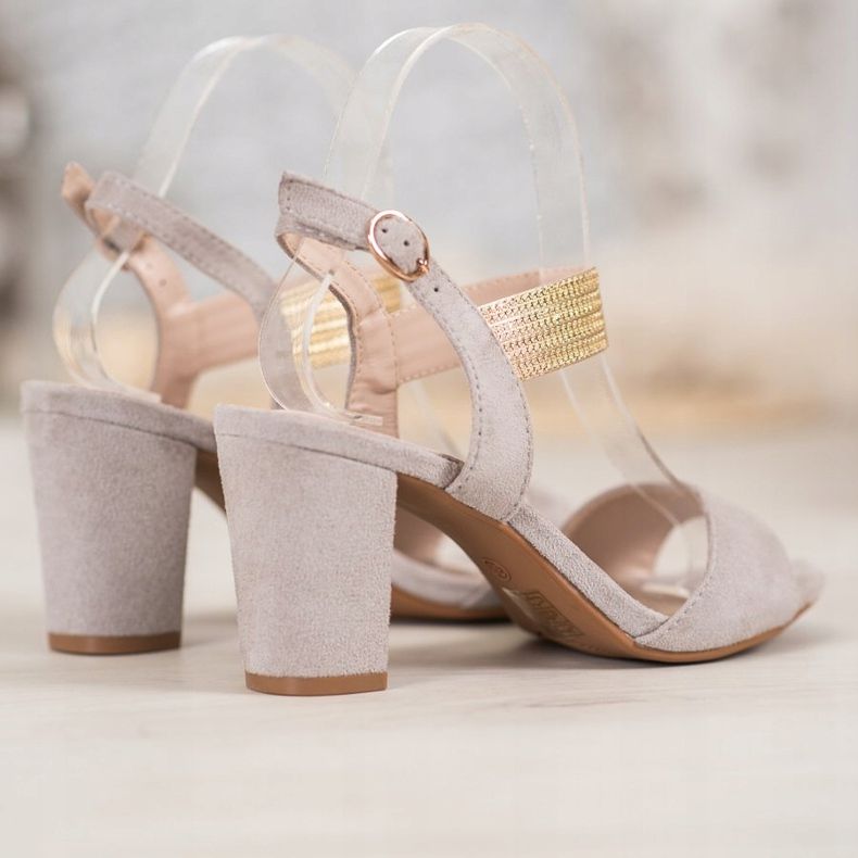 Filippo Sandaalit kultaisella vyöllä harmaa keltainen 1