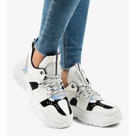 Valkoiset urheilukengät K-505 valkoinen 1