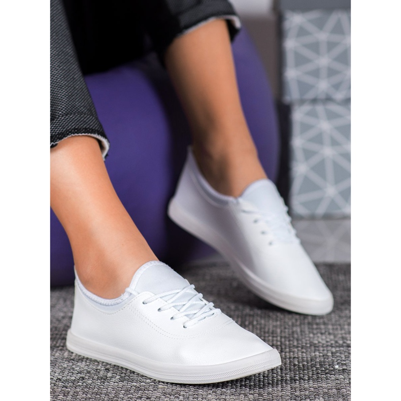 SHELOVET Kevyet lenkkarit Eco -nahkaa valkoinen 1