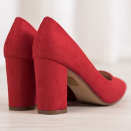 Ideal Shoes Punaiset pumput korkokengissä punainen 1