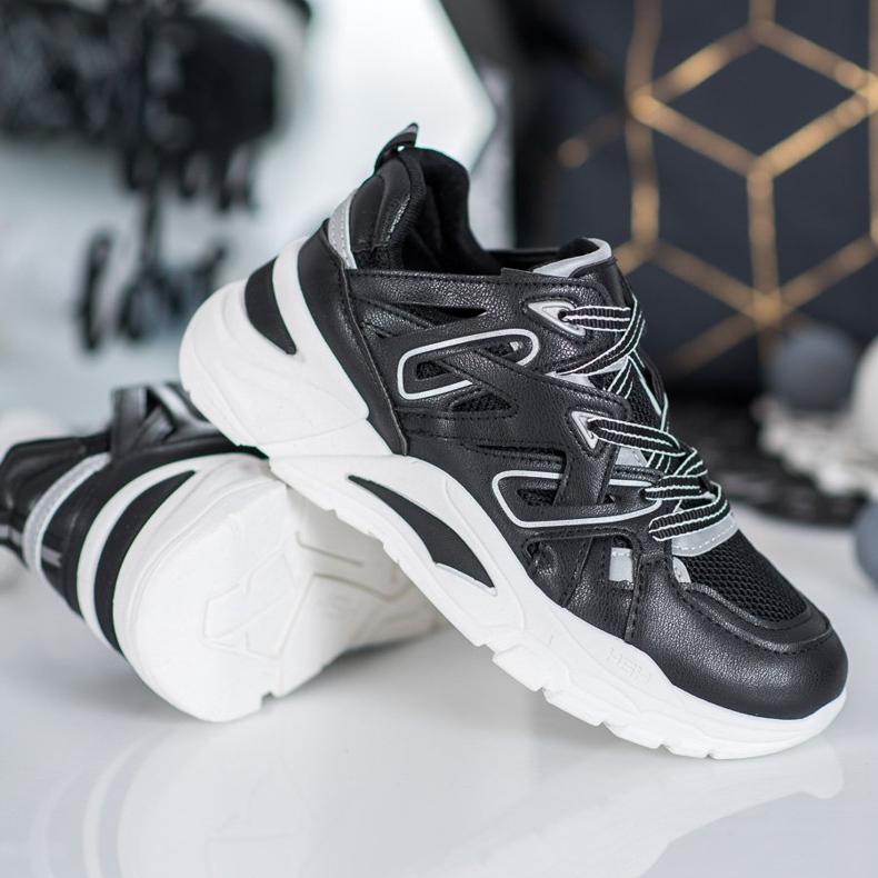 Small Swan Mukavat Eco -nahka -lenkkarit musta 2