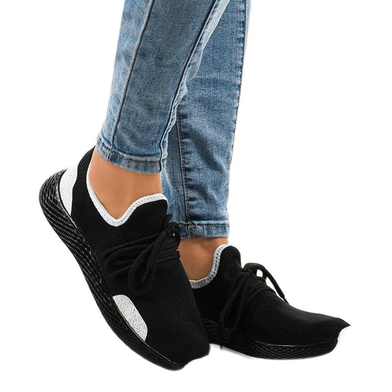 Mustat naisten urheilukengät B-6851 2