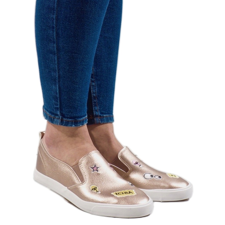 Kultaiset lenkkarit G82-5-tulosteilla kultainen 1