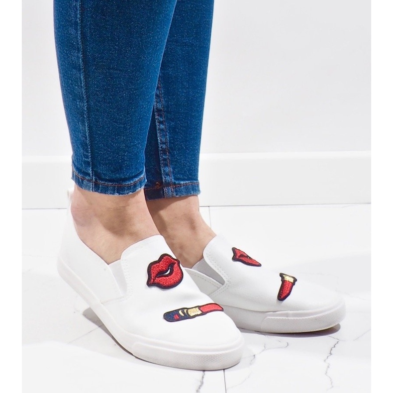 Valkoiset lenkkarit painatuksilla G1202A-2 valkoinen 1