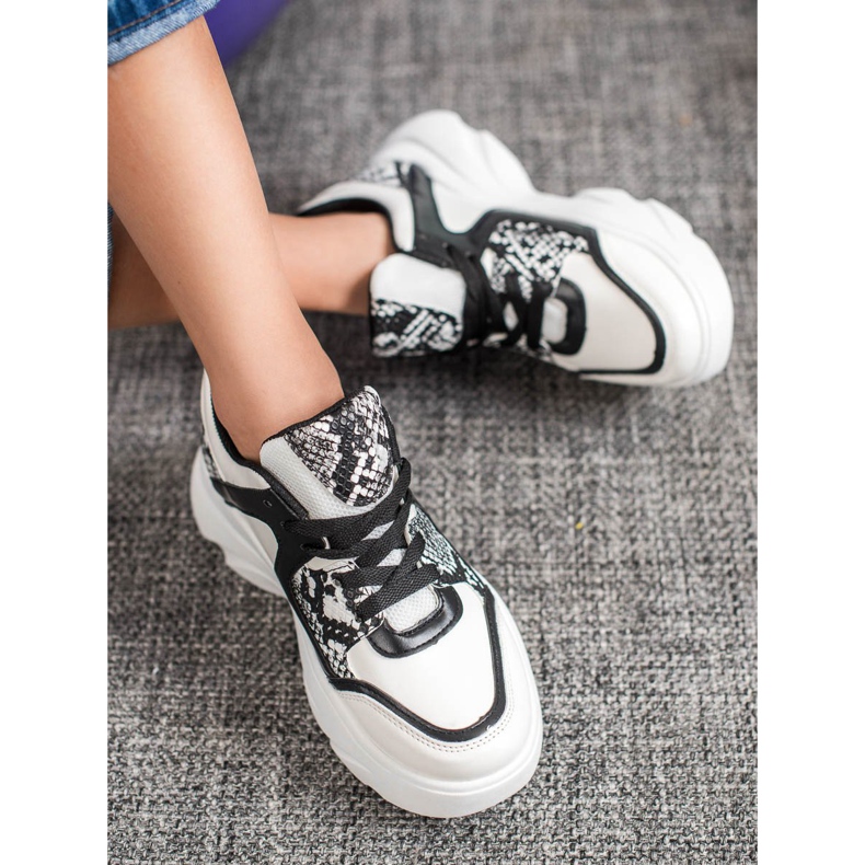 Weide Muodikkaat Eco -nahka -lenkkarit valkoinen musta 1