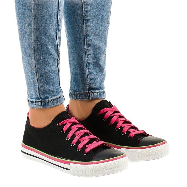 Mustat klassiset matalat tennarit W03 vihreä 1