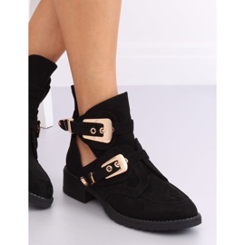 Mustat leikkaavat saappaat ZE01P Musta 2