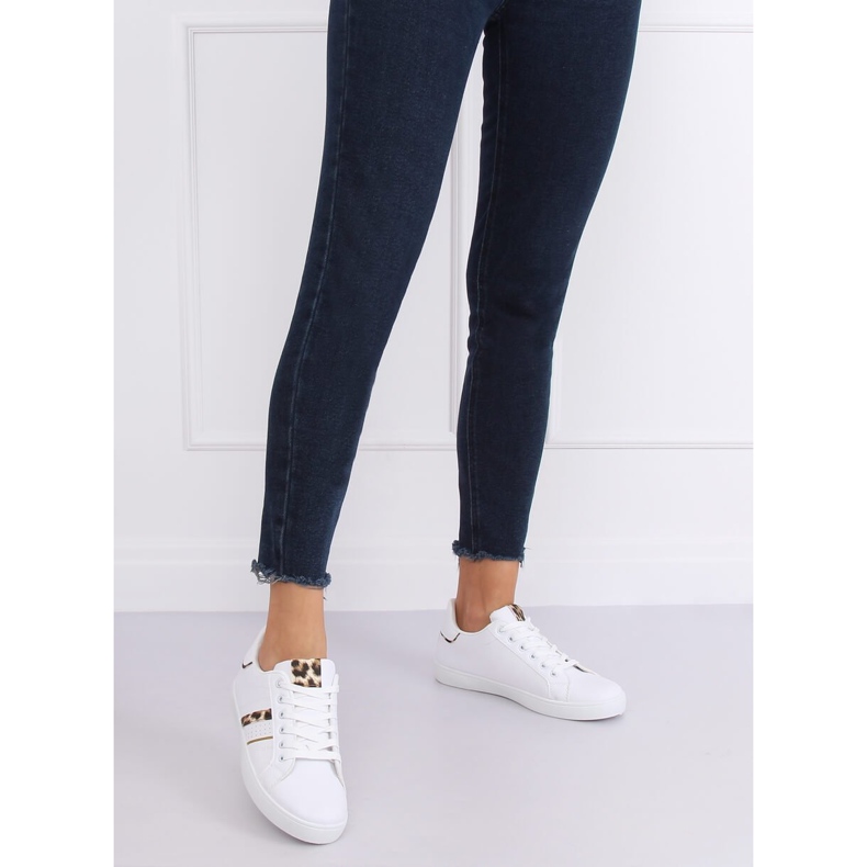 Valkoiset naisten lenkkarit K-388 WHITE / LEOPARD valkoinen 2