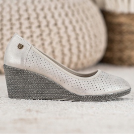 Kevyet kiilapumput beige 1