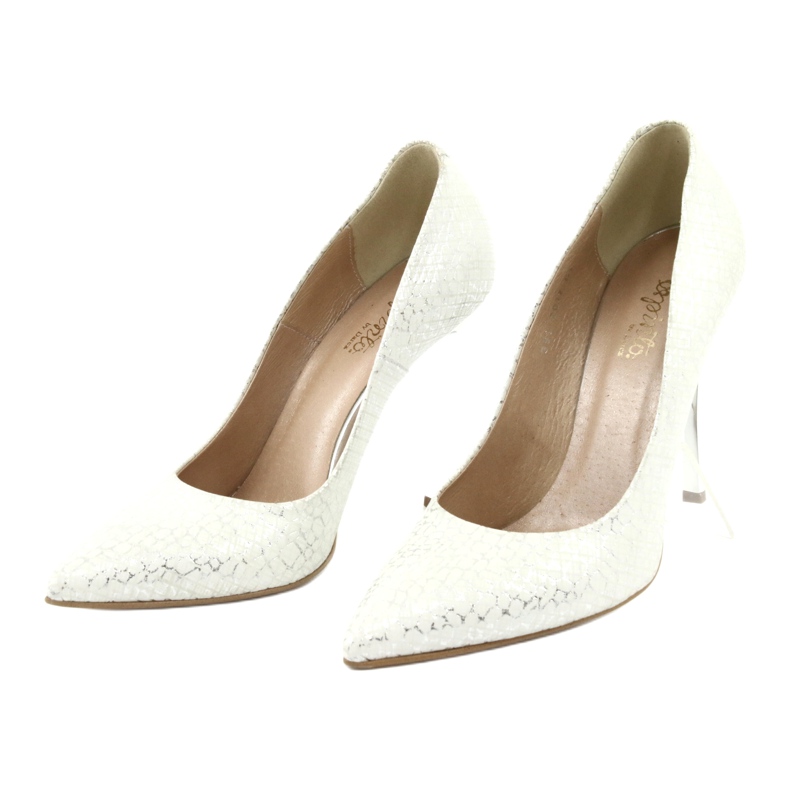 Pumput hopeaneulalla Espinto 391/63 valkoinen harmaa 3