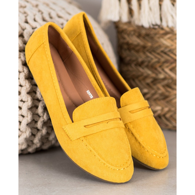 Fama Klassiset leivonnaiset keltainen 2