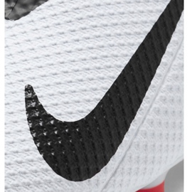 Nike Phantom Vsn 2 Academy Df FG / MG M CD4156-106 jalkapallokengät valkoinen musta 6