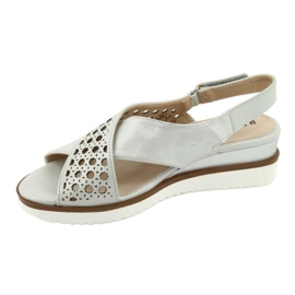 M.Daszyński Hopeiset sandaalit kiilassa Daszyński 1838 harmaa 2 M.Daszyński Hopeiset sandaalit kiilassa Daszyński 1838 harmaa 2