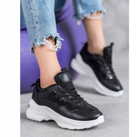 SHELOVET Muodikkaat lenkkarit paljeteilla musta 2