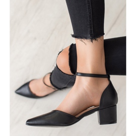 Seastar Mukavat pumput pylväässä musta 2