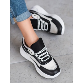 SHELOVET Tennarit alustalla valkoinen musta vihreä 1