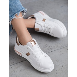 SHELOVET Urheilujalkineet kultaisilla lisäosilla valkoinen 1