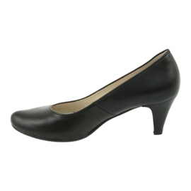 Gregors 465 mustat nahkaiset yrityspumput 2