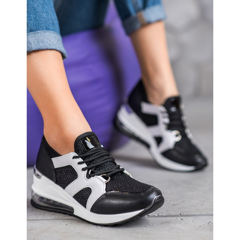 Weide Mustat urheilukengät glitterillä 1