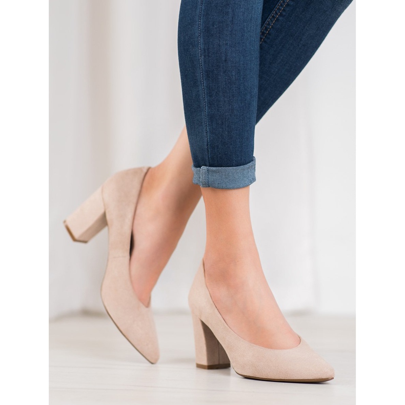 W. Potocki Glitterillä varustetut pumput beige kultainen 1