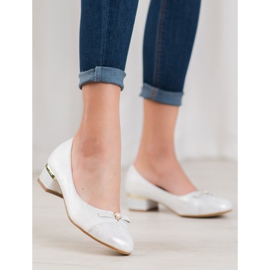 SHELOVET Tyylikkäät pumput helmillä valkoinen harmaa 2