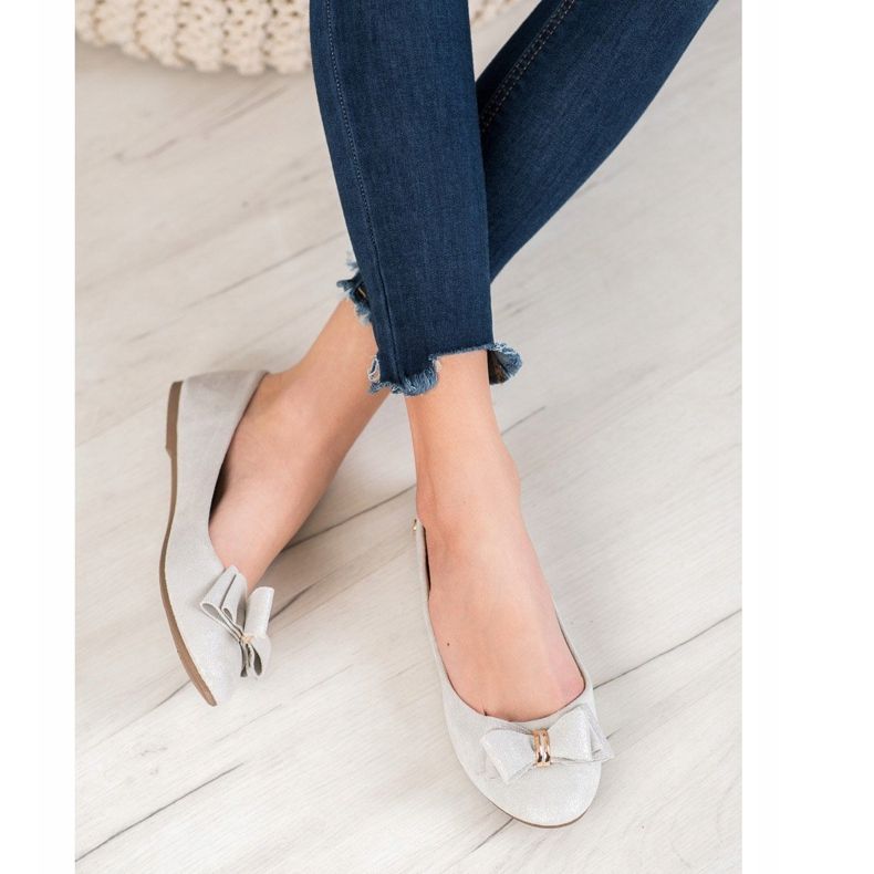 Tyylikkäät ballerinat VINCEZA -jousella harmaa 2