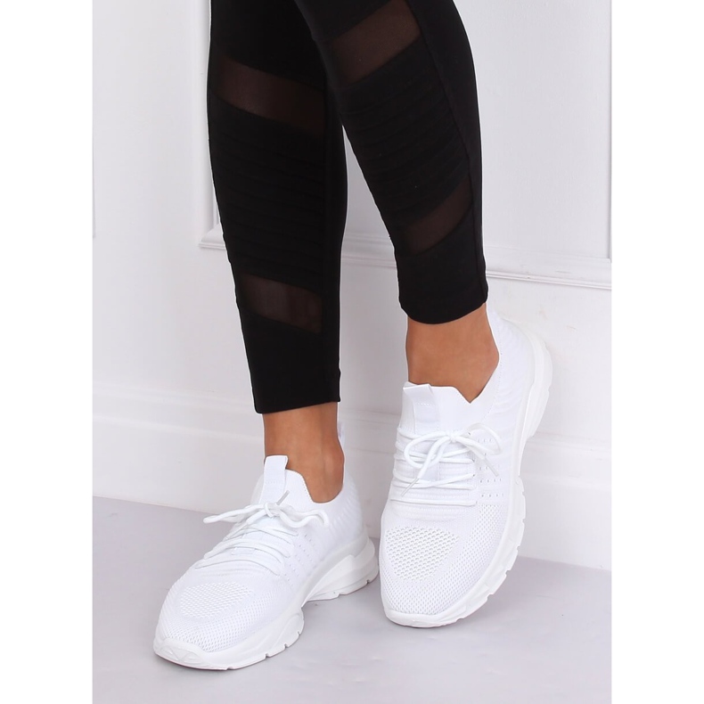 ZH-6 Valkoiset urheilukengät valkoinen 1