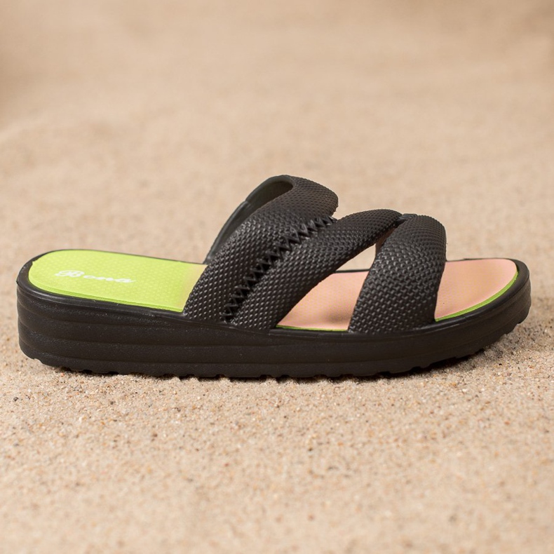 Bona Mukavat mustat tossut 2