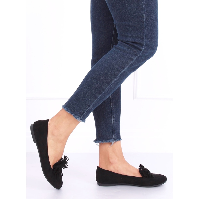 Naisten mustat nahkasaappaat 99-72A Musta 2