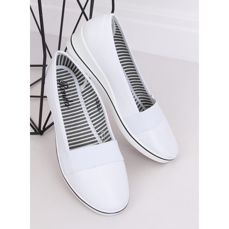 Valkoiset kiilabaleriinit S81B001 Valkoinen 2