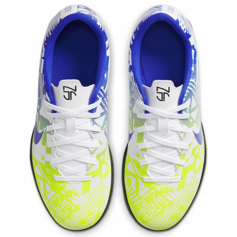 Nike Mercurial Vapor 13 Club Njr Ic Jr CV9352104 jalkapallokengät valkoinen, sininen monivärinen 1
