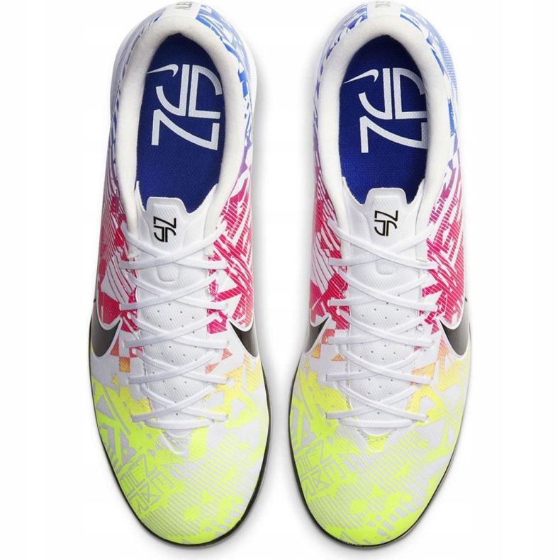 Nike Mercurial Vapor 13 Academy Njr Ic AT7994 104 jalkapallokengät musta monivärinen 1