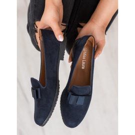 Miss Laura Herrat jousella laivastonsininen 1