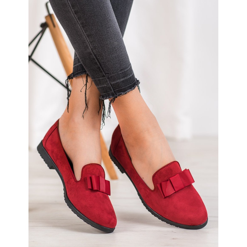 Miss Laura Herrat jousella punainen 1