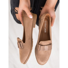 Miss Laura Herrat jousella ruskea 1