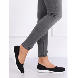 IC03 mustat verkkobaleriinit 2