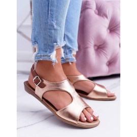 Vaalean kultaiset Kongito -sandaalit kultainen 1