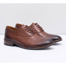 Bednarek Polish Shoes Miesten Brogues Bednarek -muodolliset nahkakengät Ruskea Clark 1