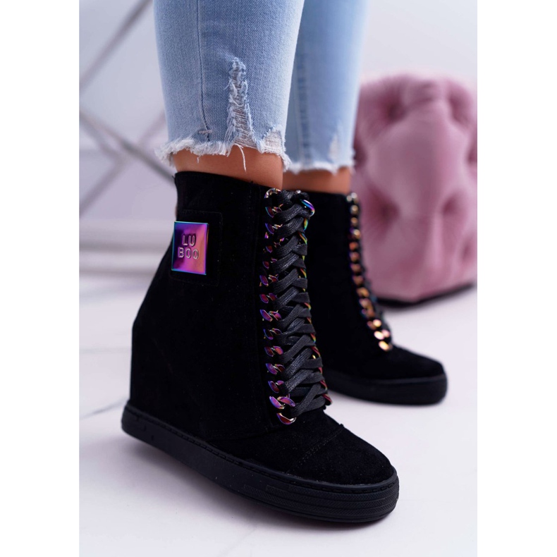 Naisten lenkkarit Lu Boo Black Suede Iridescent Chains Monica musta 1