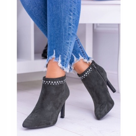 Vinceza Naisten oliivisaappaat korkokengillä Bemi vihreä 1