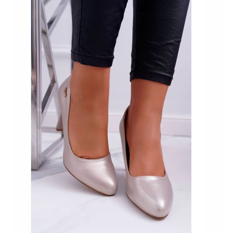 Naisten Avokkaat Kantapäässä Sergio Leone 1457 Golden Campbell kultainen 2