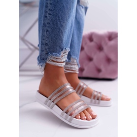 Moow Naisten tossut, joissa on kuutio zirkonia valkoinen Larena 1