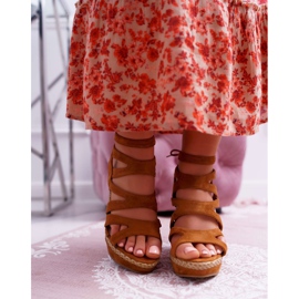 FRERY Naisten sandaalit Wedge A String Camel Liluena ruskea 2