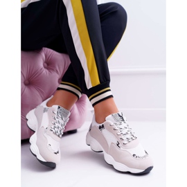 NFR Naisten urheilukengät Suede White Snake Skin Lollipop valkoinen harmaa 1