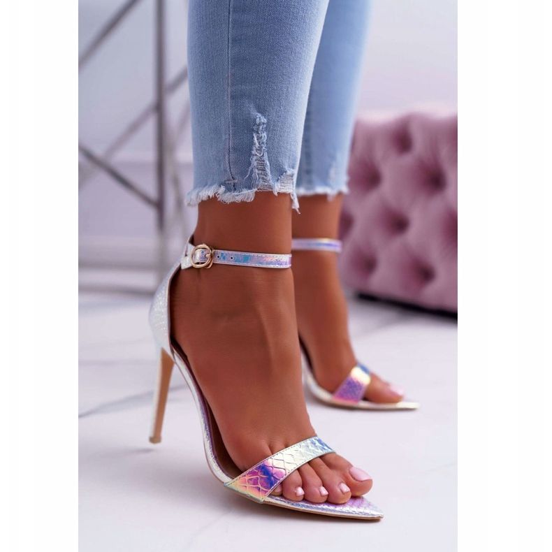 Naisten sandaalit korkokenkällä Lu Boo Opalescent Petrol Violet Debbi violetti monivärinen 1