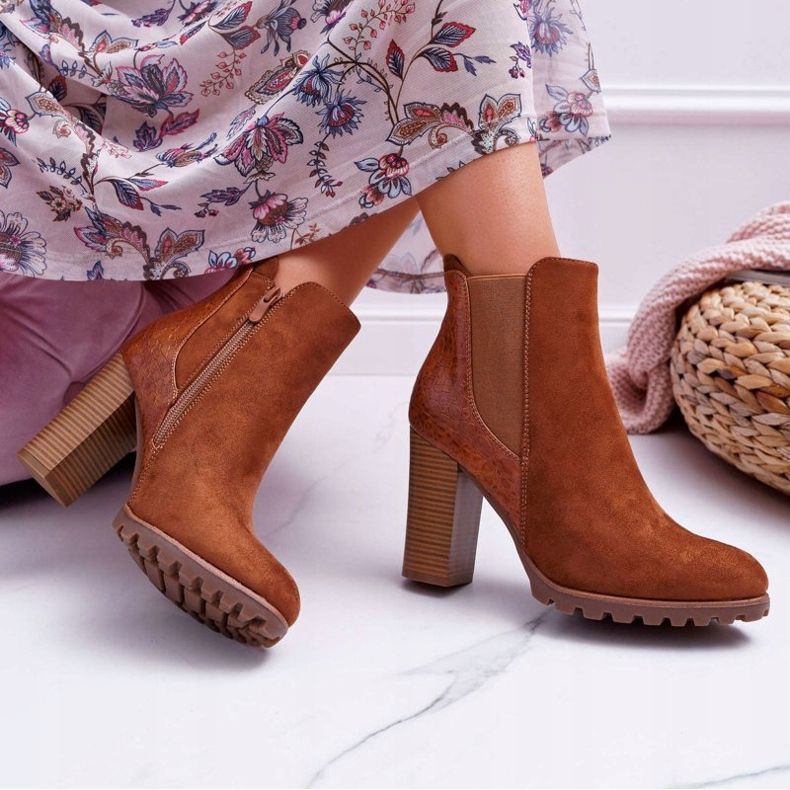 Naisten saappaat korkokenkällä Camel Mondego ruskea 2