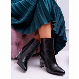 FJ1 Naisten saappaat korkokenkällä, musta käärme 2