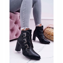 FJ1 Naisten saappaat kantapäällä soljilla Musta Finbas 1