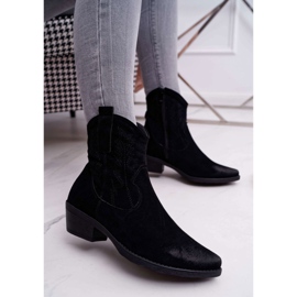 BUGO Naisten Cowboy -saappaat Suede Black Ferders musta 1