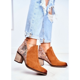 Naisten saappaat kantapäässä Maciejka Kevään nahka punainen 04492-29 ruskea 1